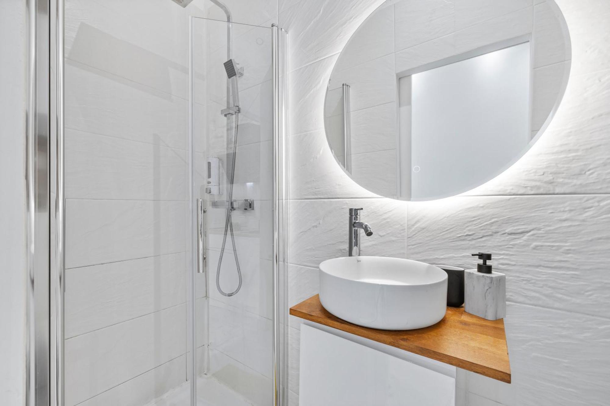 2 Rooms - Hyper Centre - Air-Conditioned - Terrace - Quiet - Tramway - Equipped Kitchen - Wifi Νίκαια Εξωτερικό φωτογραφία